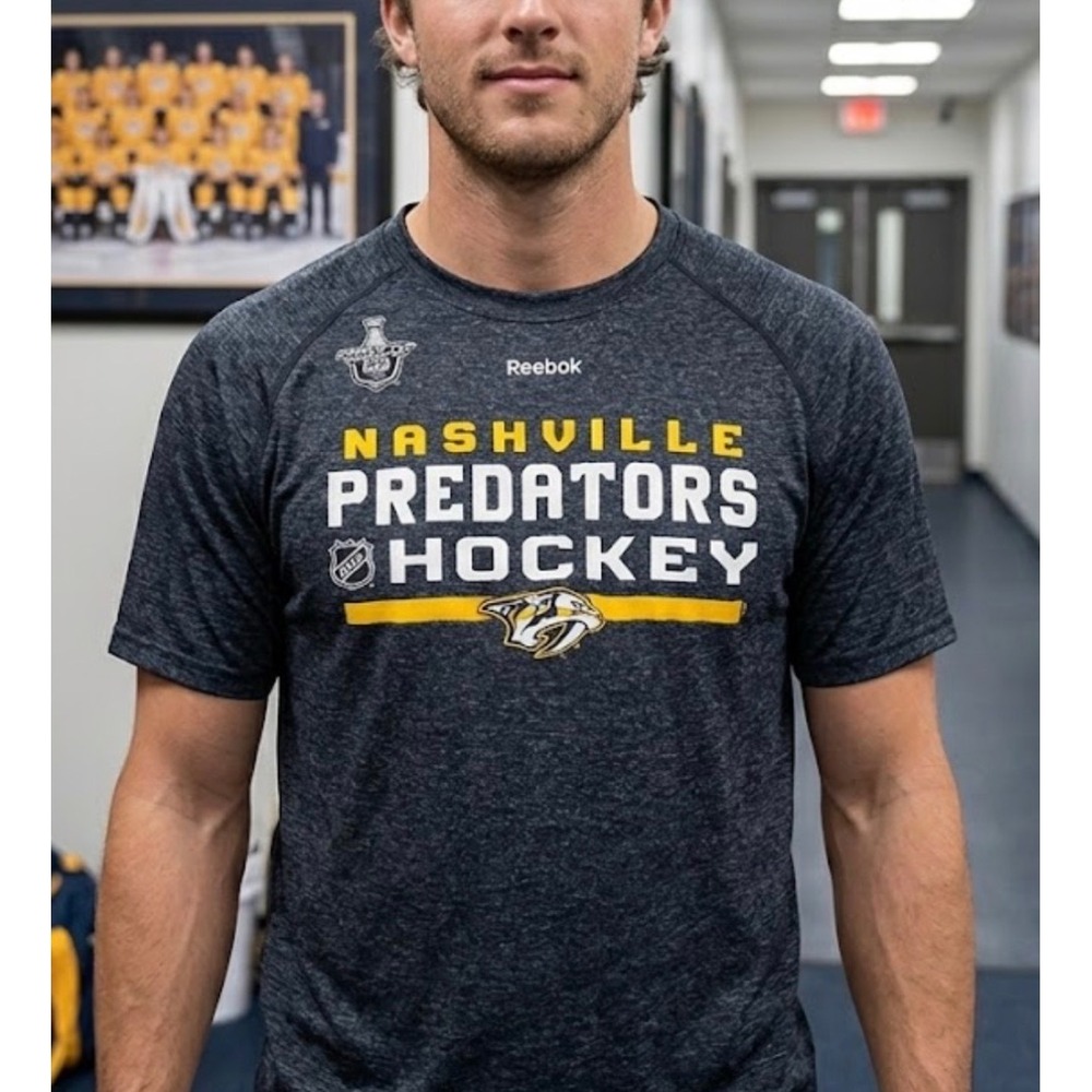 Reebok Nashville Predators NHL Hockey Shirt Mens Medium Blue 2017 Stanley Cup